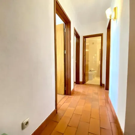 Charming With Pool By Homing Apartamento